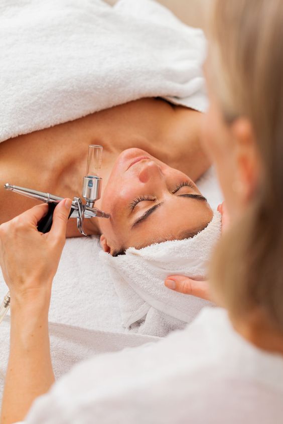 Best dermatology and cosmetology hospital in Begur